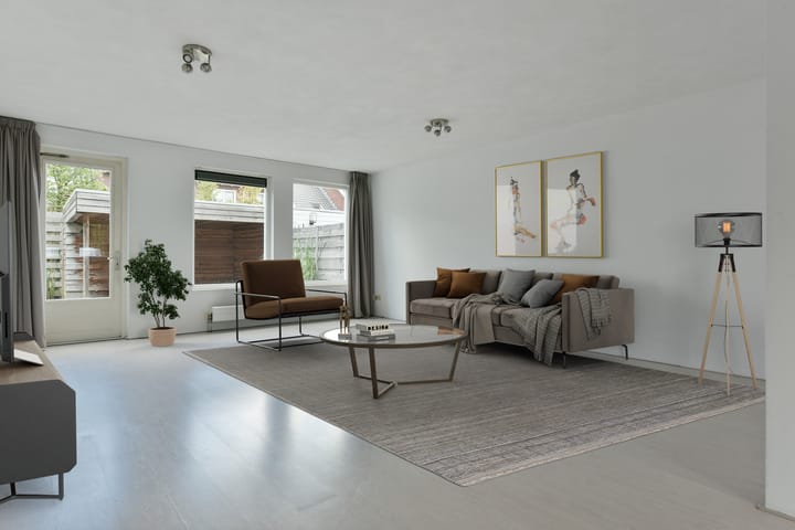 Photo 2 of Linksachterstraat 1