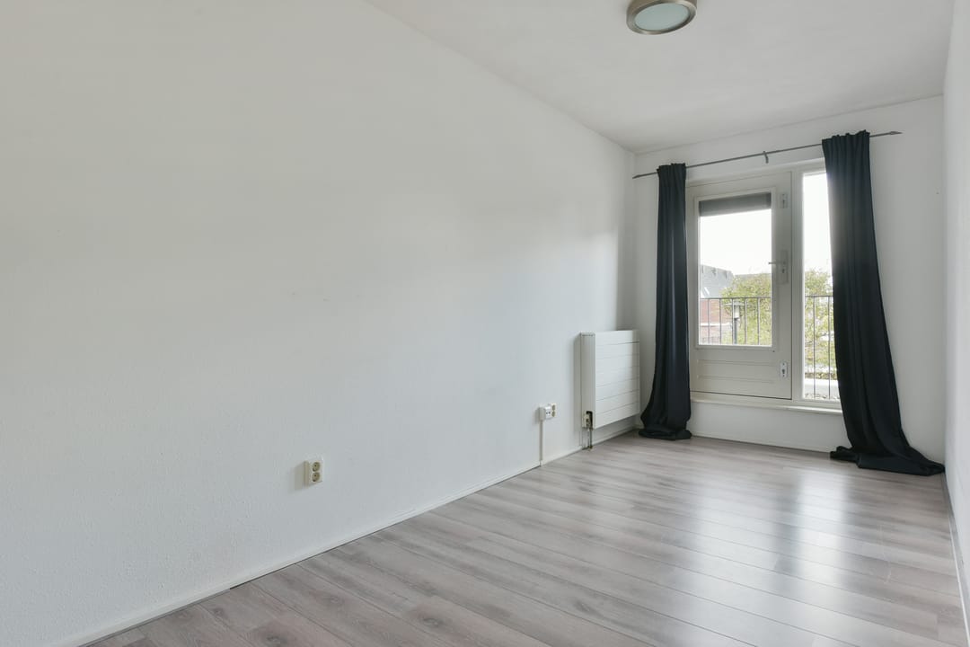 Foto 8 van Linksachterstraat 1