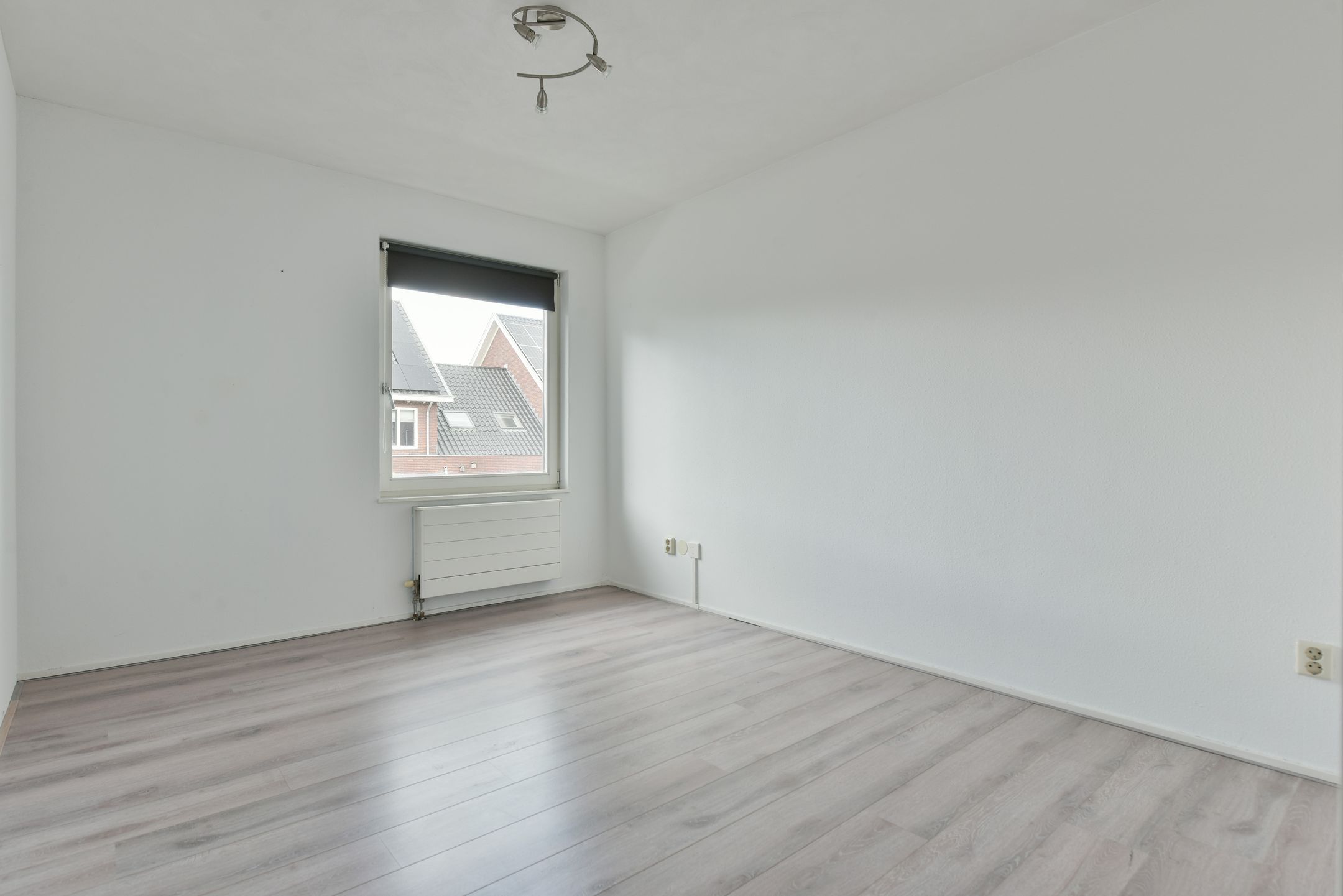 Foto 9 van Linksachterstraat 1