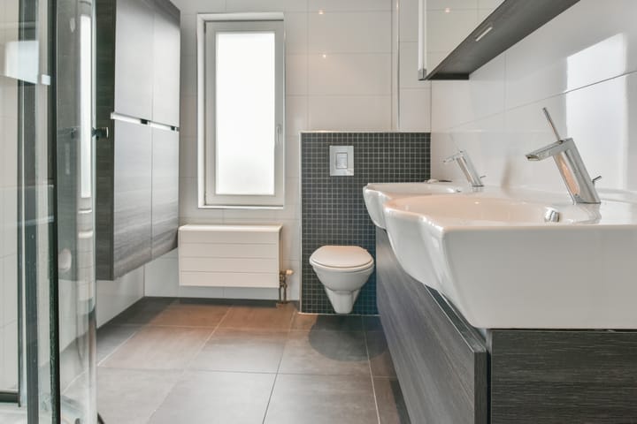 Photo 10 of Linksachterstraat 1