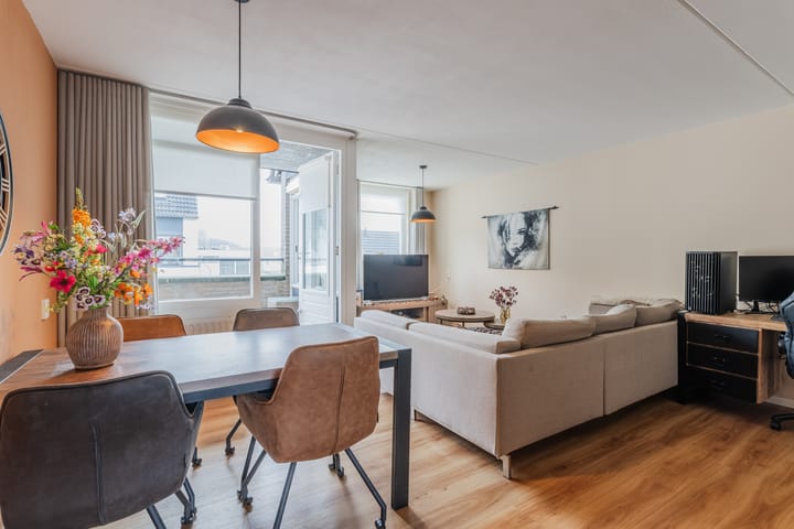 Photo 3 of Marktstraat 1-S