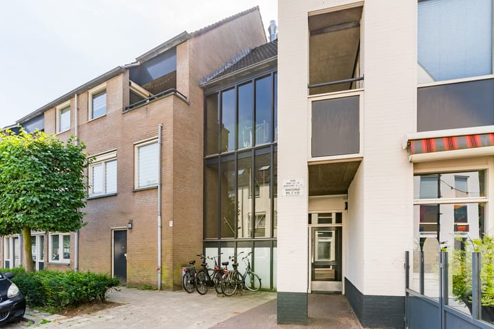 Photo 5 of Marktstraat 1-S