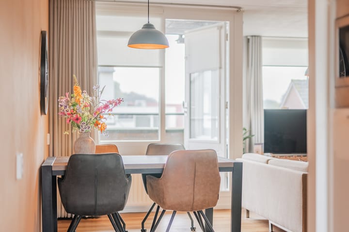 Photo 12 of Marktstraat 1-S