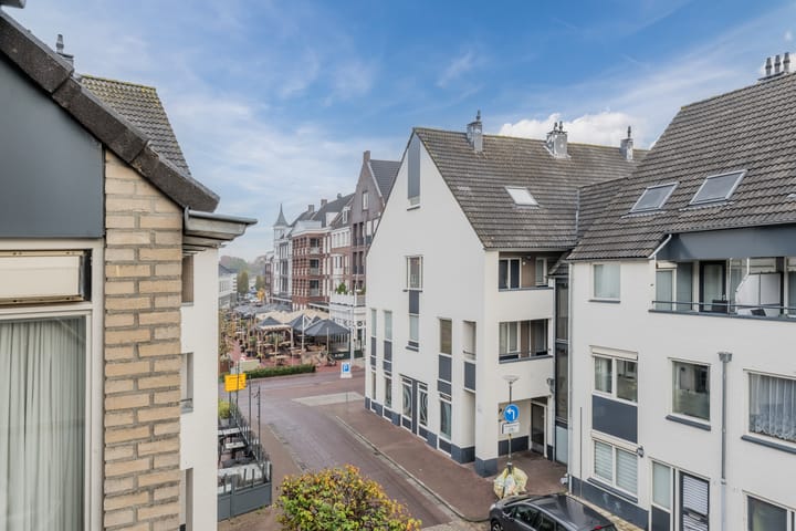 Photo 29 of Marktstraat 1-S