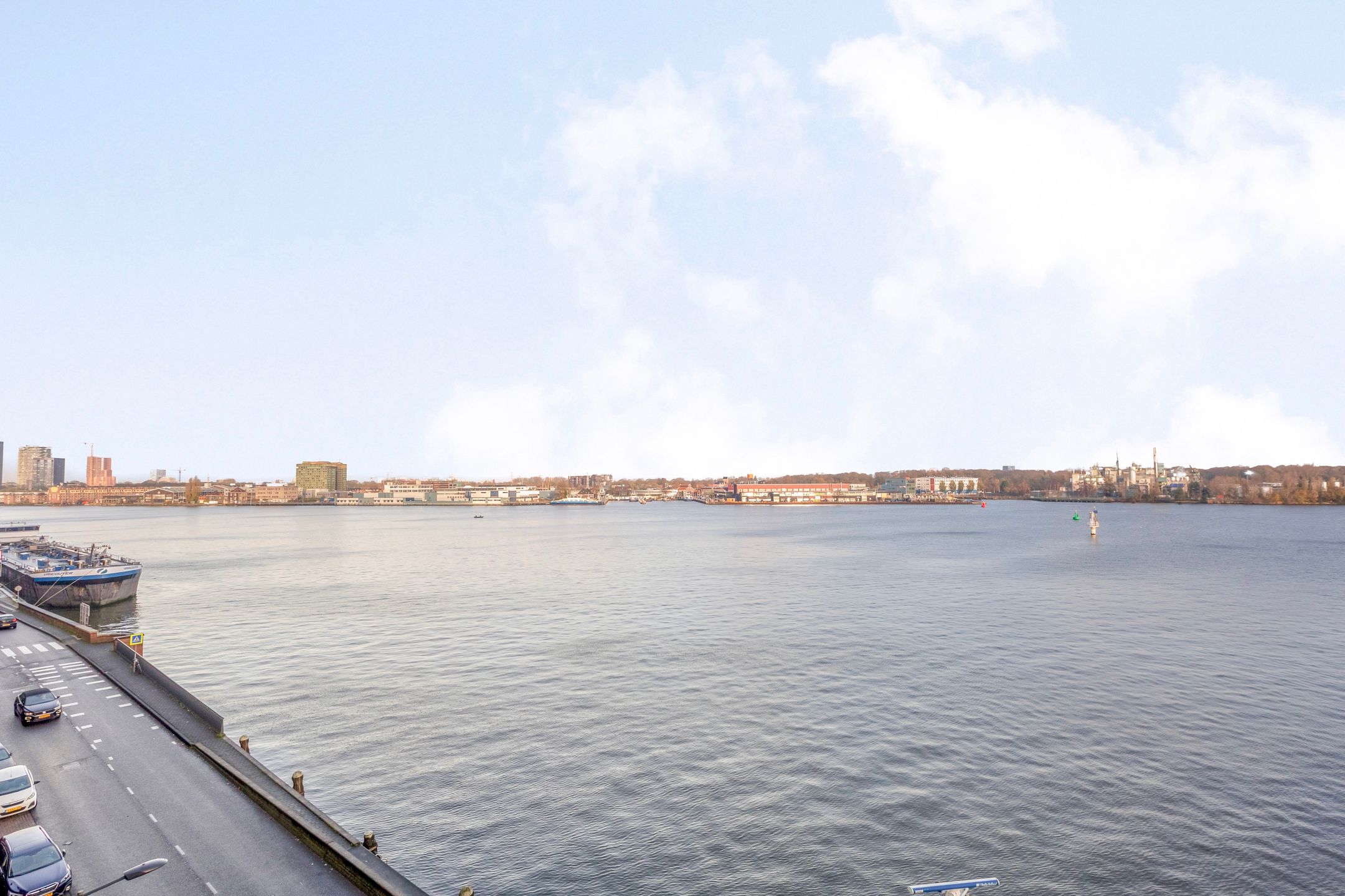 Photo 3 of Sumatrakade 589