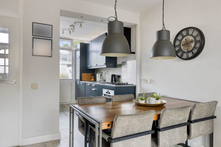 Photo 2 of Brucknerstraat 12