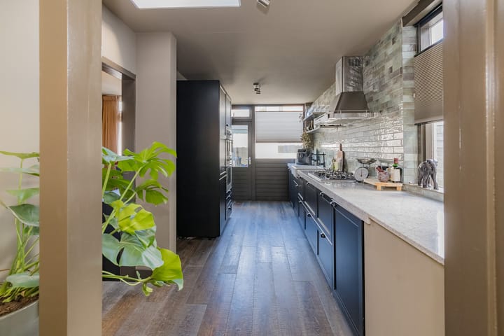 Foto 12 van Trompstraat 78