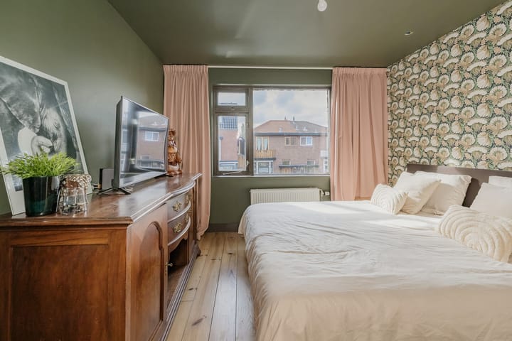 Foto 32 van Trompstraat 78