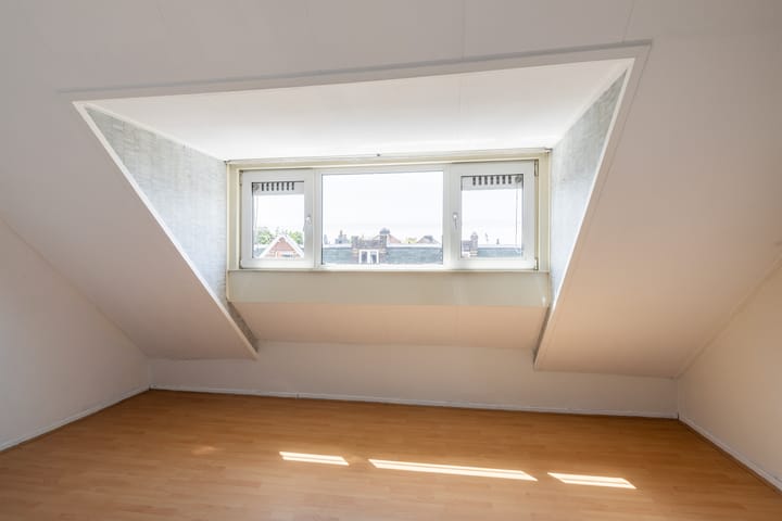 Foto 28 van Thomas à Kempisstraat 12