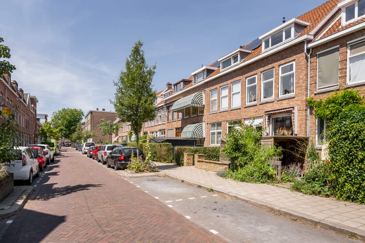 Foto 38 van Thomas à Kempisstraat 12