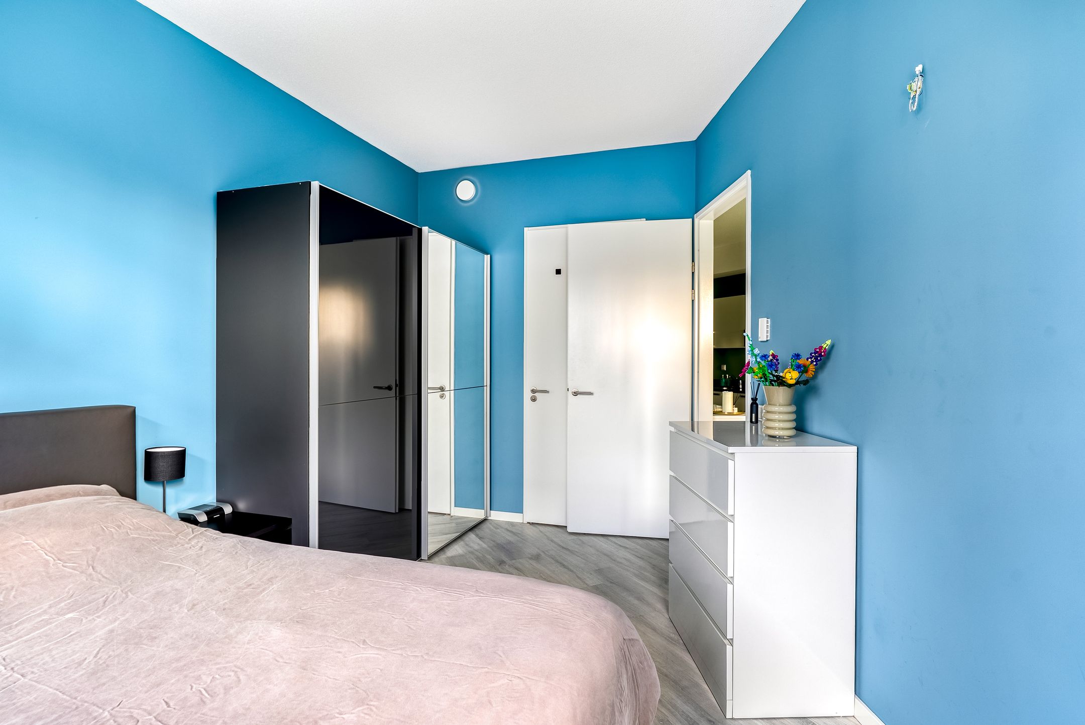 Foto 21 van Louis Armstrongweg 56-L