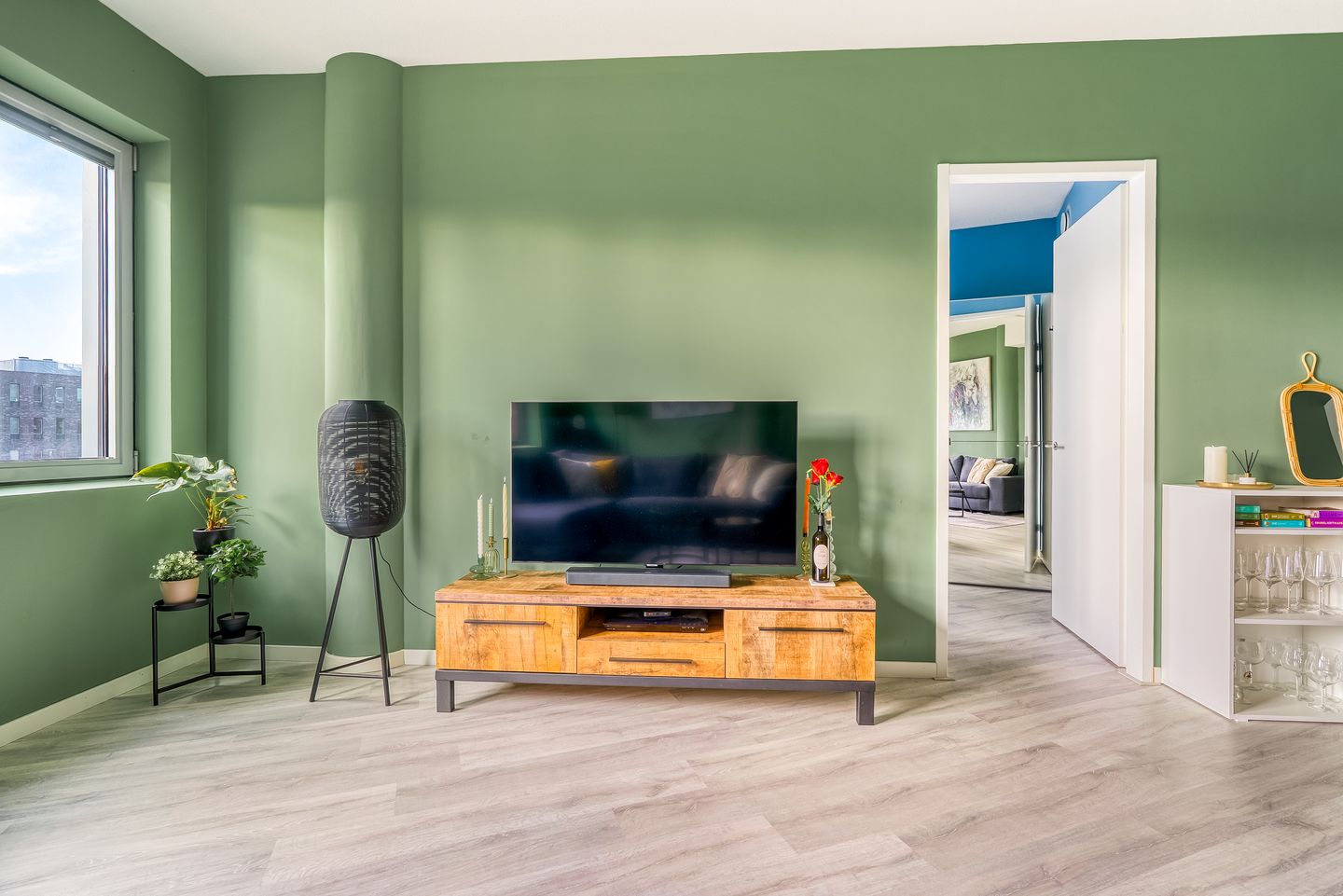 Foto 19 van Louis Armstrongweg 56-L