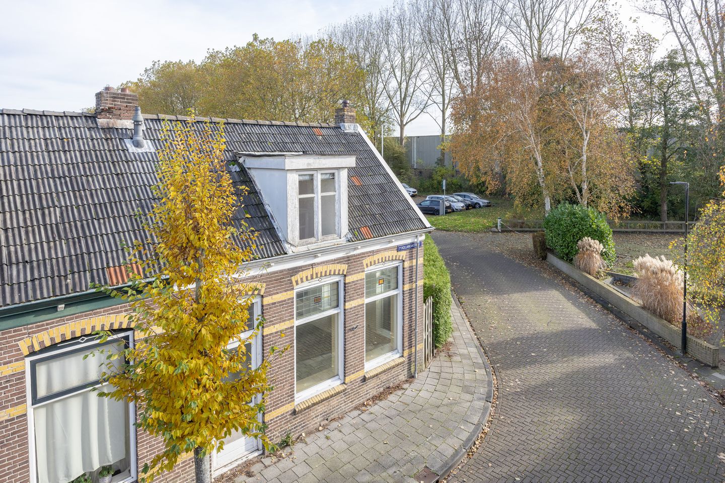 Foto 5 van 1e Hollandiastraat 27