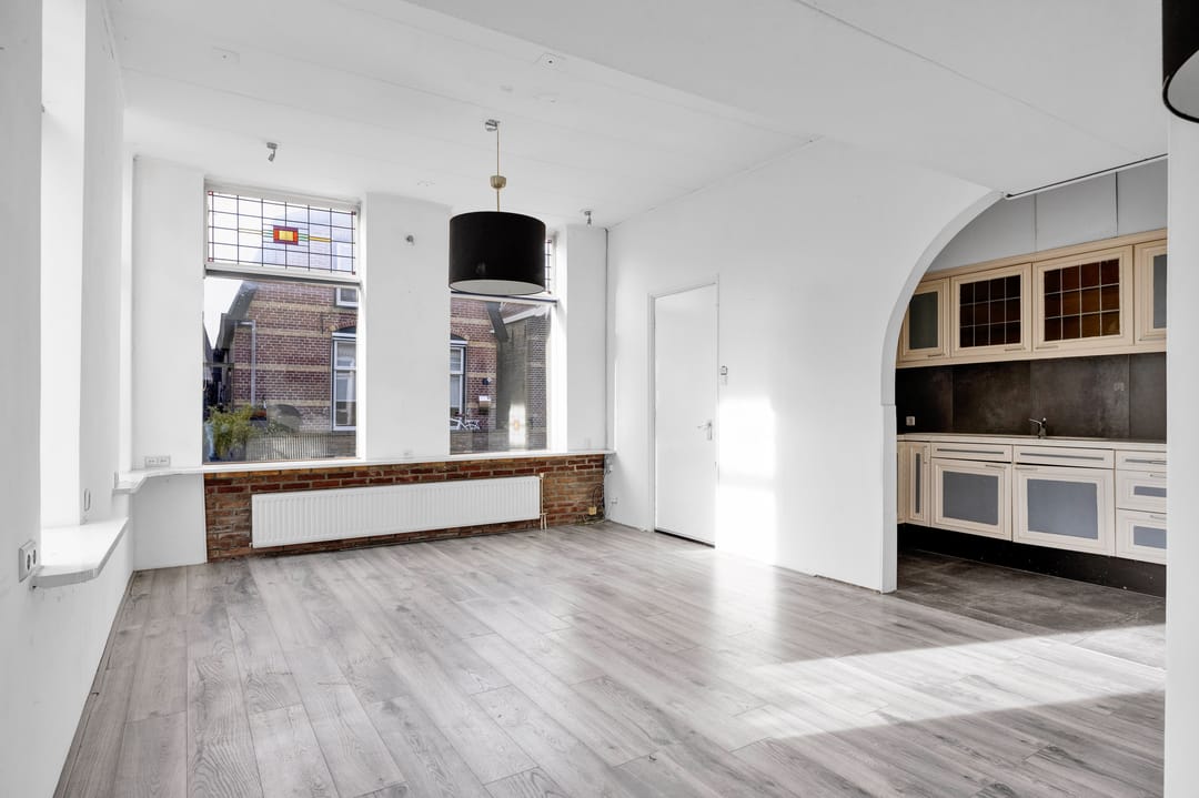 Foto 8 van 1e Hollandiastraat 27