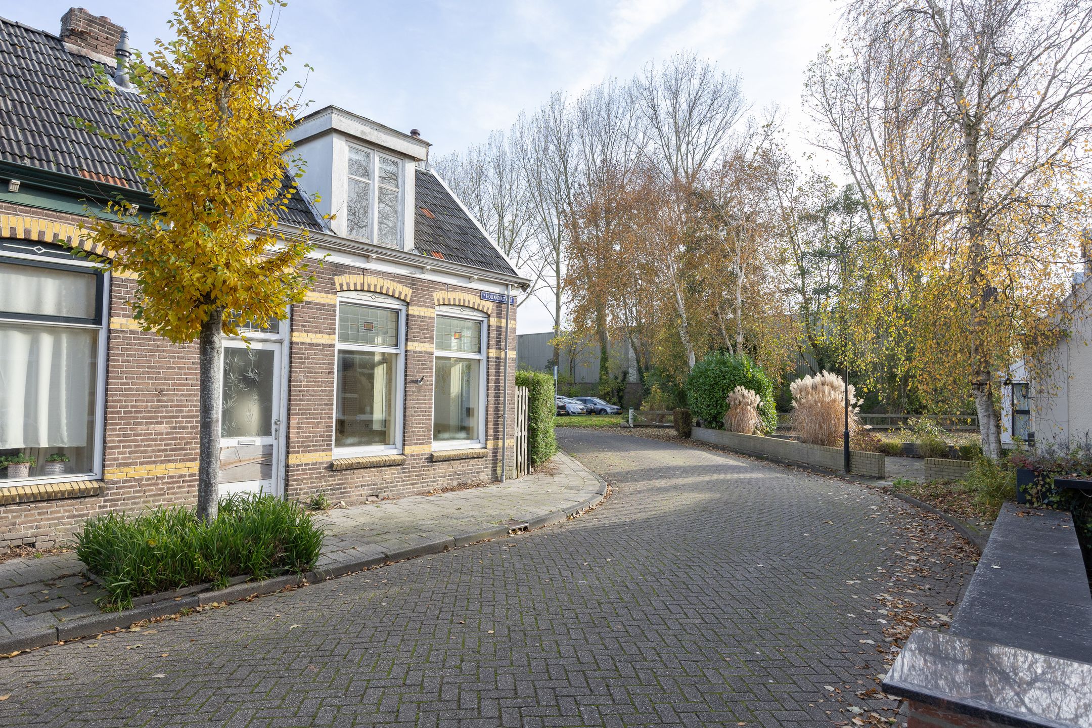 Foto 30 van 1e Hollandiastraat 27