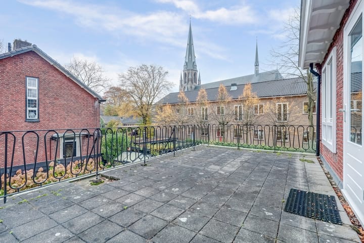 Foto 43 van Staringstraat 37