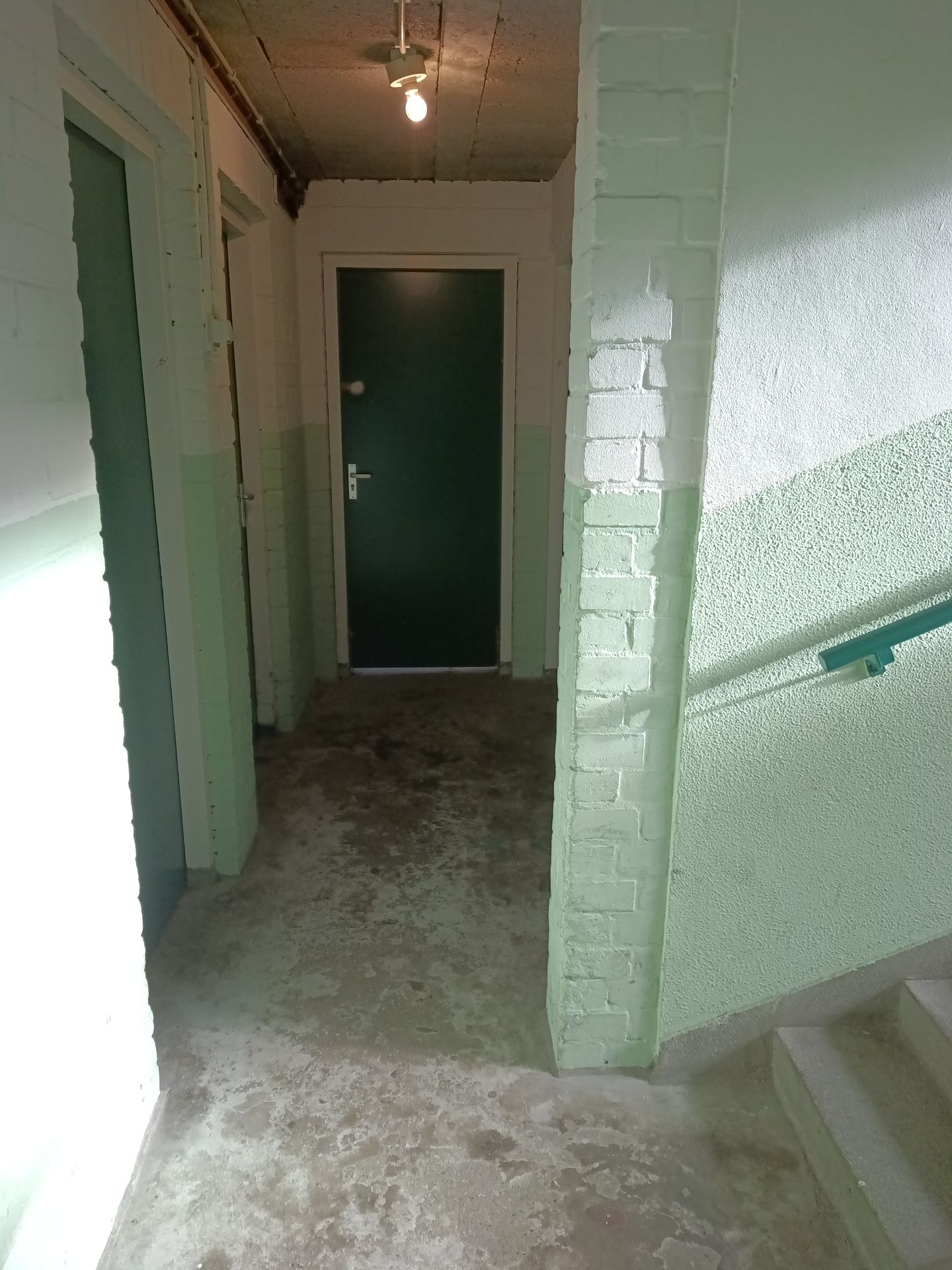 Bekijk foto 3 van Van der Doesstraat 1K