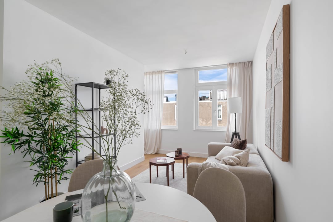 Foto 8 van Brederodestraat 58-4