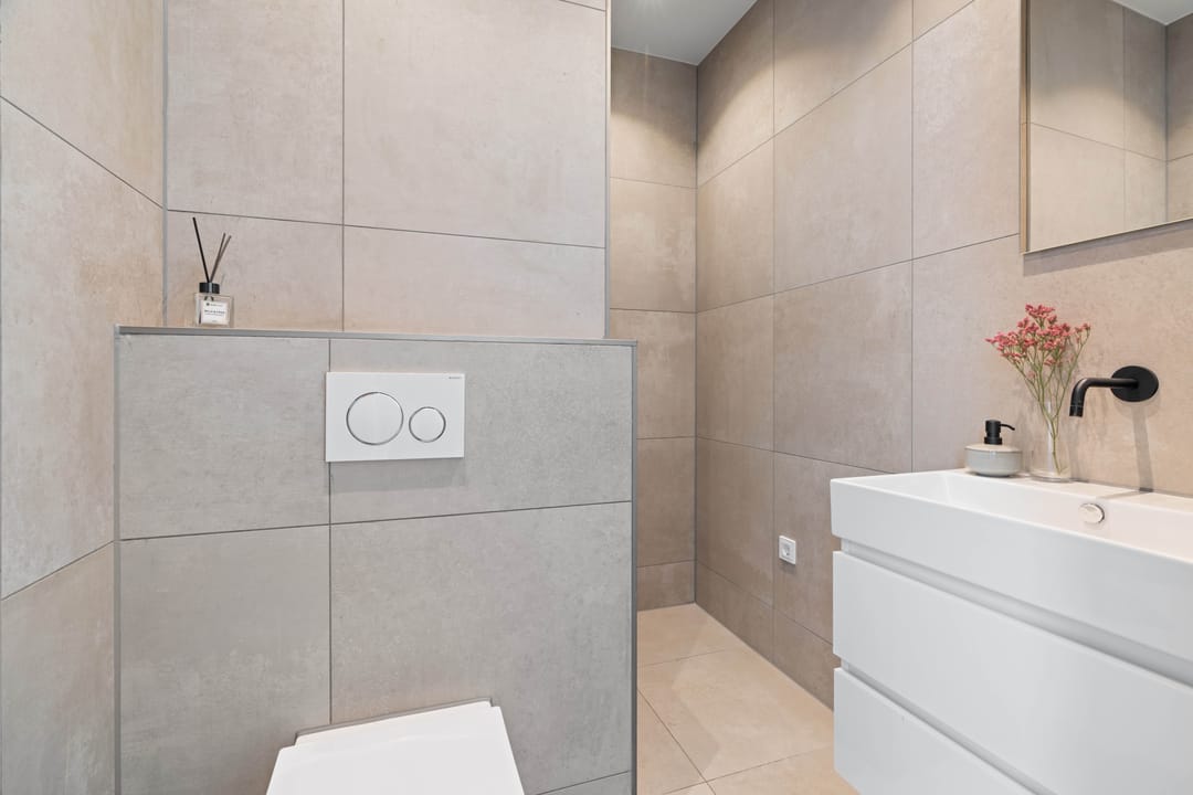 Foto 17 van Brederodestraat 58-4