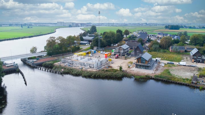 Foto 6 van Westeinde - De Whaa kavels aan vaarwater