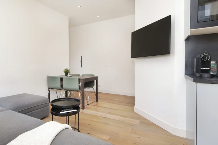 Photo 8 of Lange Leidsedwarsstraat 9-C