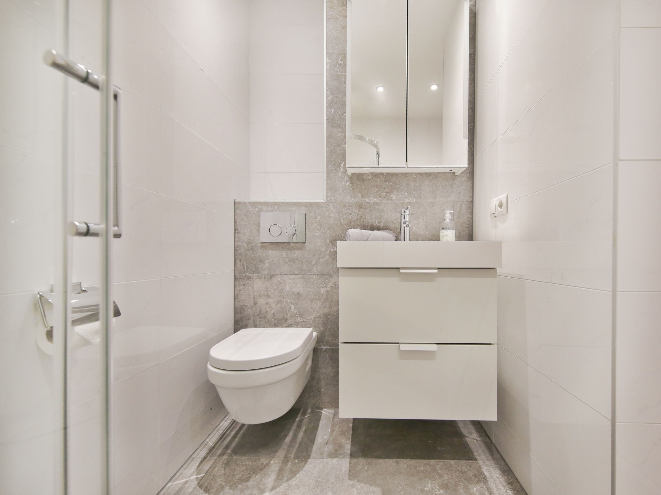 Photo 12 of Lange Leidsedwarsstraat 9-C