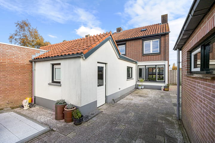 Photo 41 of Wethouder Kuipersstraat 7