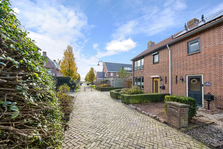 Photo 48 of Wethouder Kuipersstraat 7