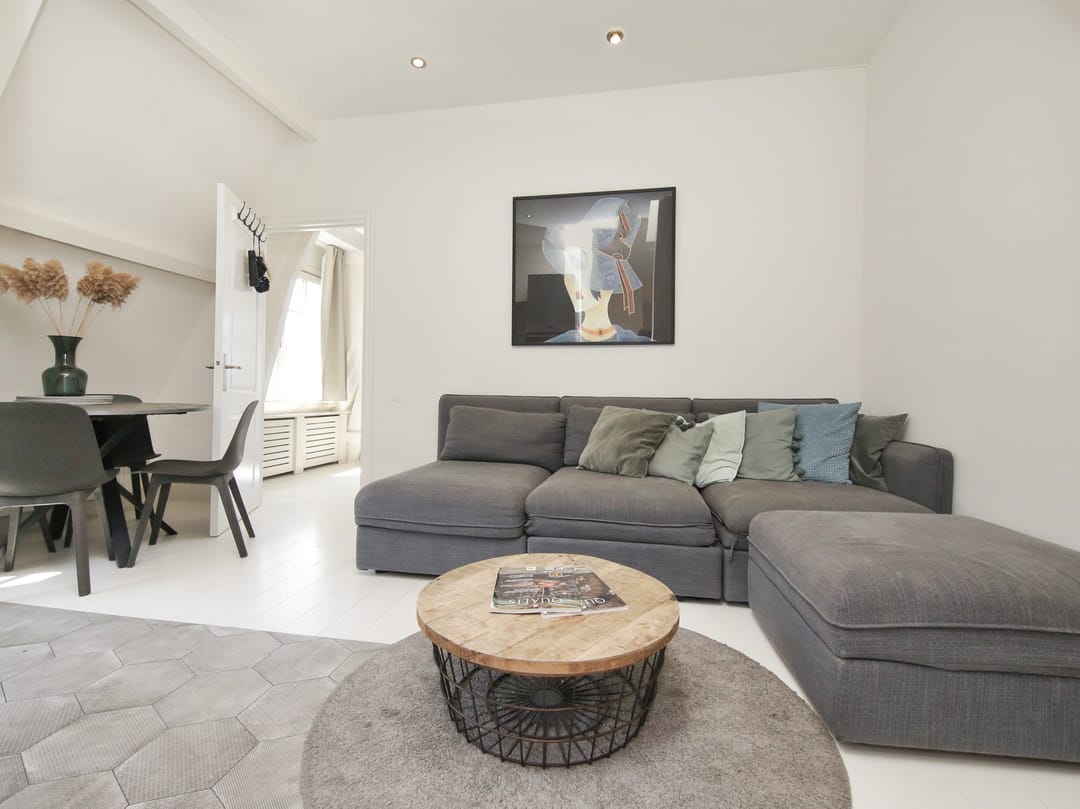 Photo 23 of Lange Leidsedwarsstraat 9-C