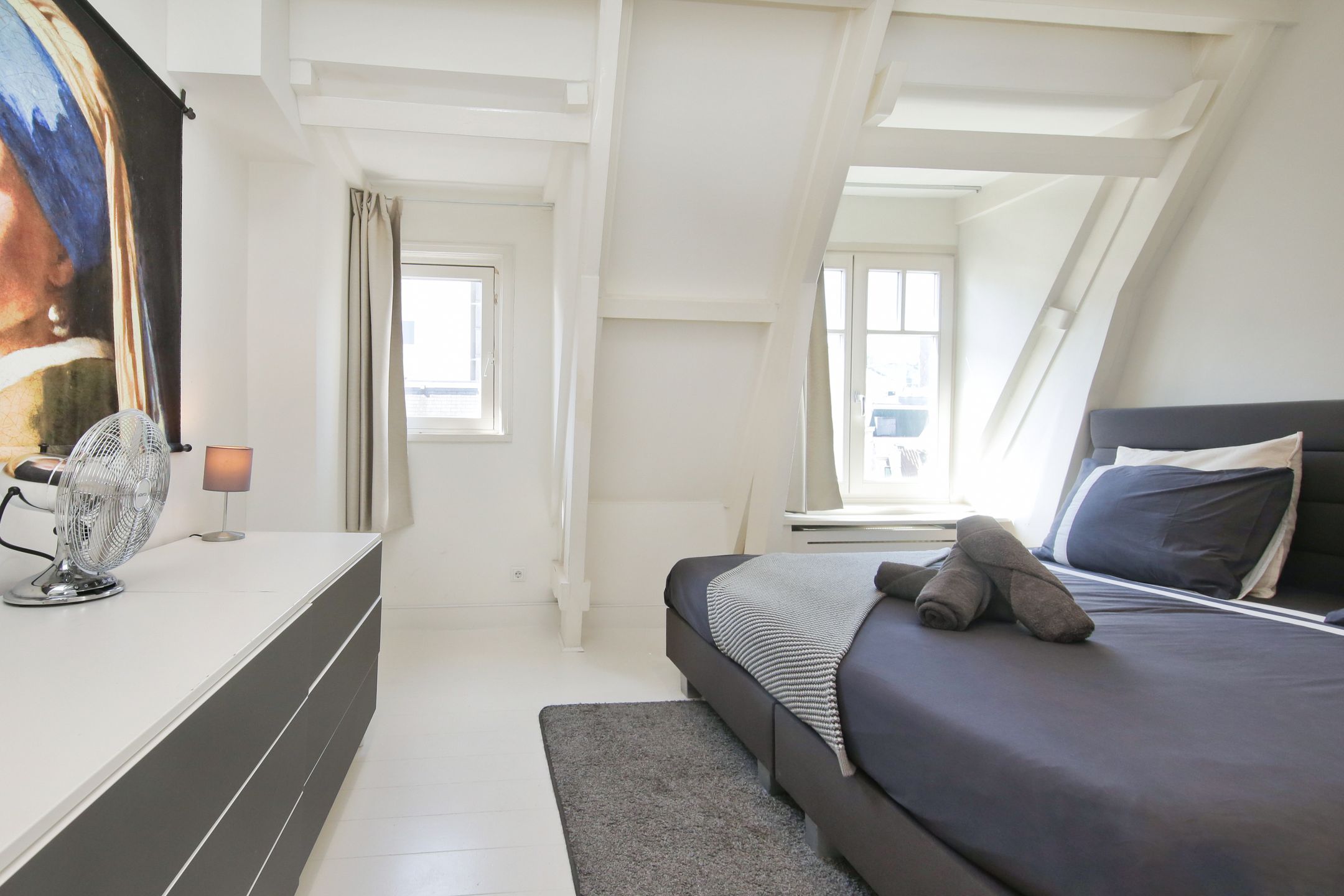 Photo 24 of Lange Leidsedwarsstraat 9-C