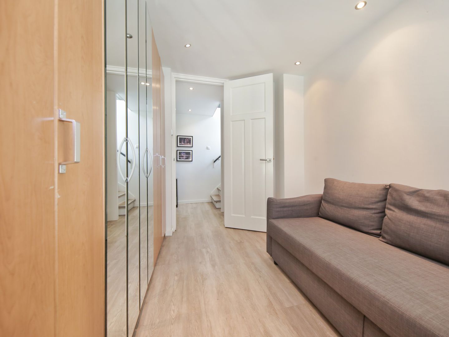 Foto 64 van Ampèrestraat 26