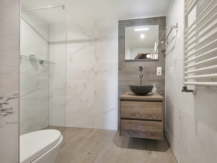 Photo 30 of Lange Leidsedwarsstraat 9-D