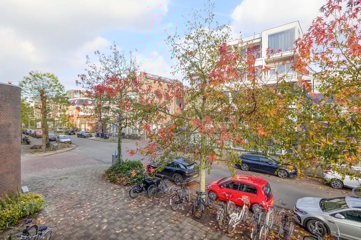 Photo 17 of Geulstraat 23