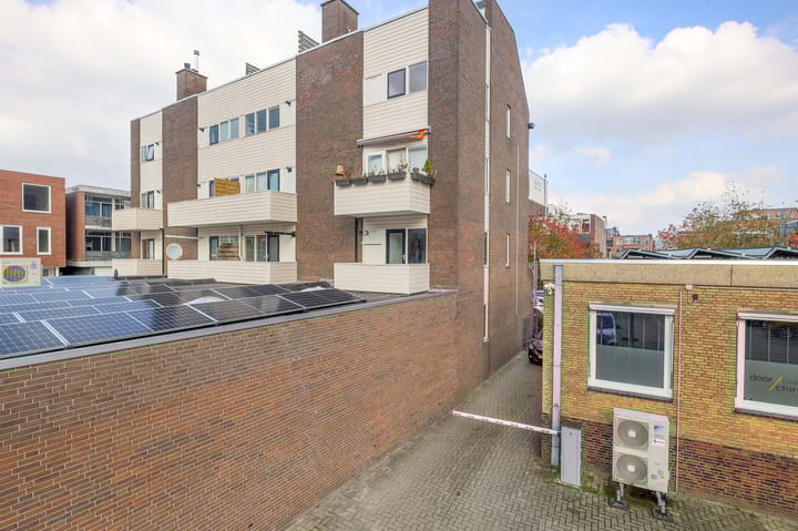 Photo 22 of Geulstraat 23