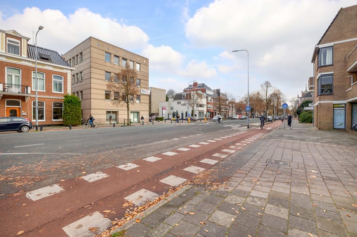 Photo 26 of Geulstraat 23