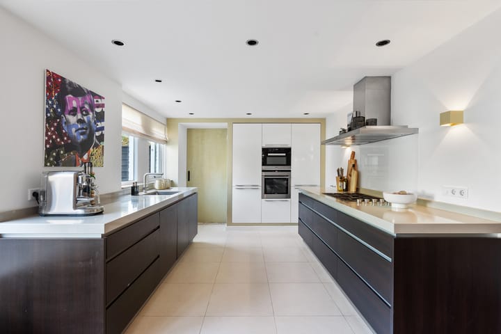 Photo 25 of Granaat 9