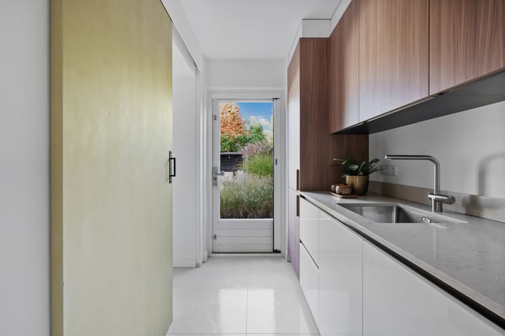 Photo 30 of Granaat 9