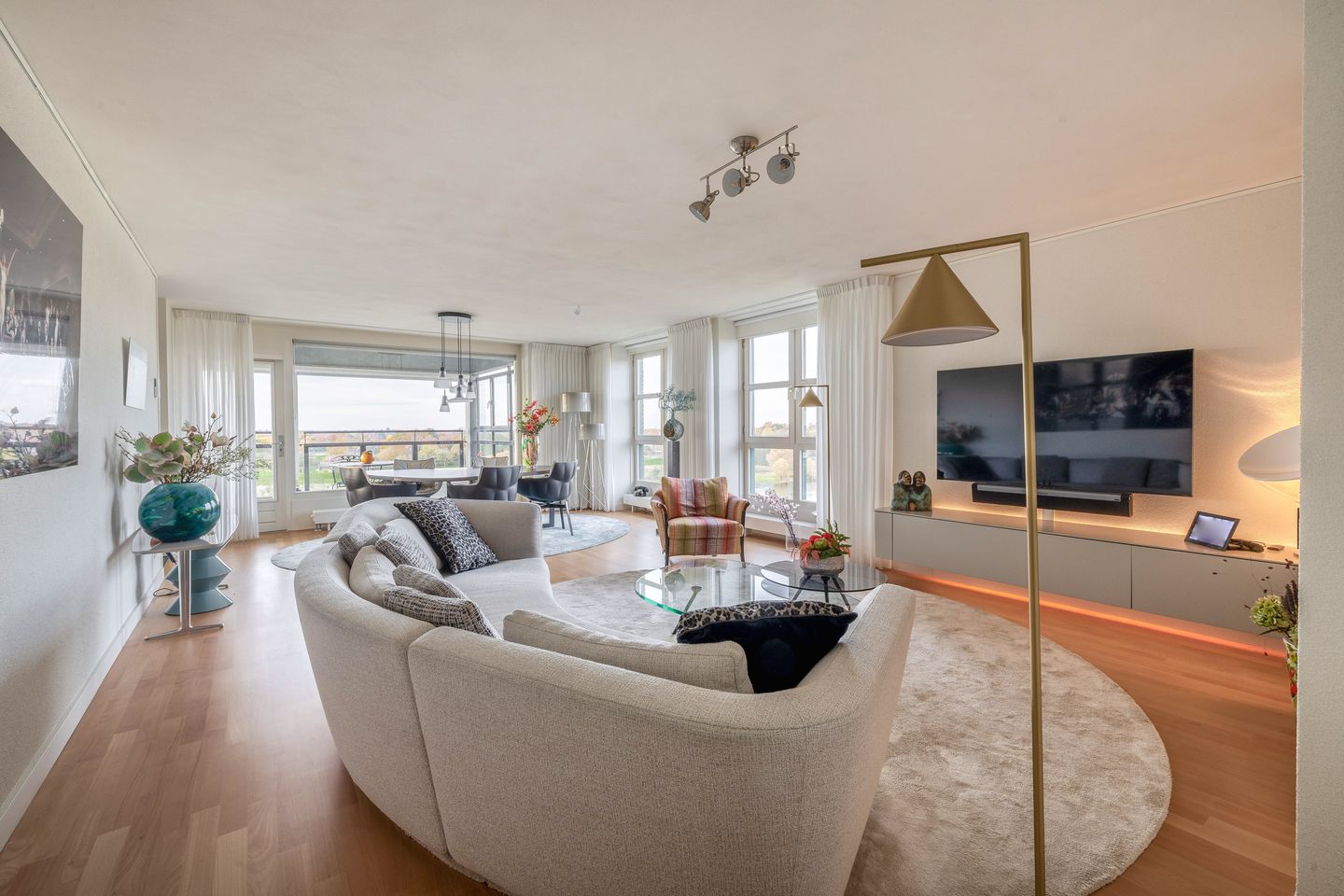 Foto 4 van Watermunt 70