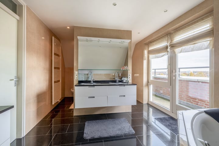 Photo 25 of Watermunt 70