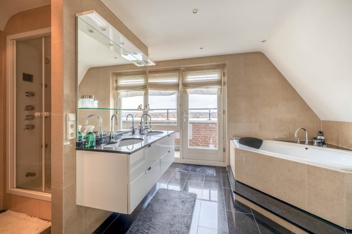 Photo 24 of Watermunt 70