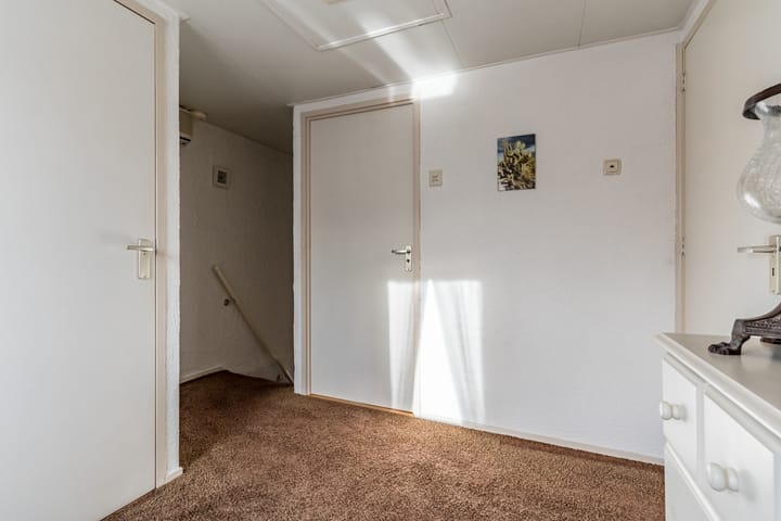 Photo 17 of Ginderover 52