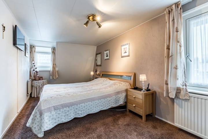 Photo 18 of Ginderover 52