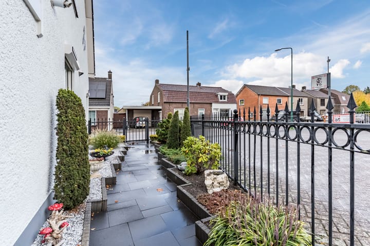 Photo 33 of Ginderover 52