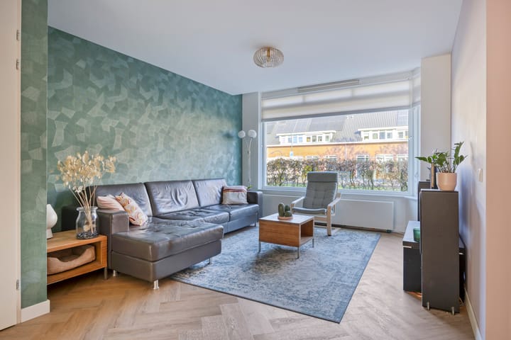 Photo 8 of Valkenswaardstraat 34