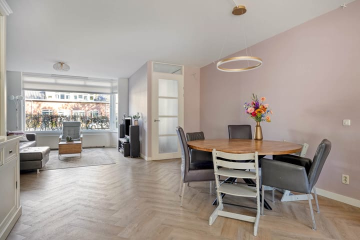 Photo 11 of Valkenswaardstraat 34