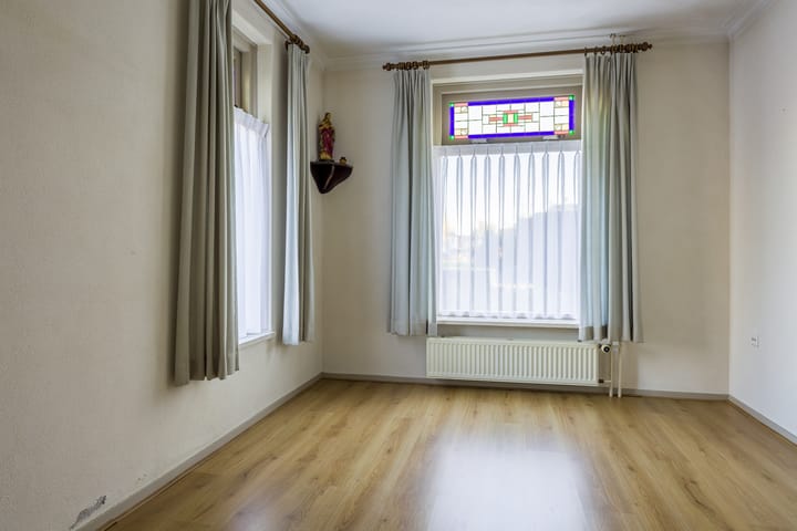 Foto 16 van Vederdistel 1