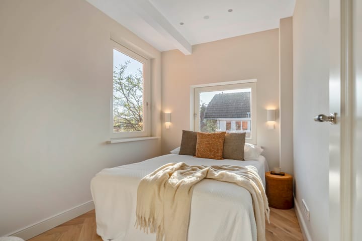 Photo 18 of Laplacestraat 47-3B