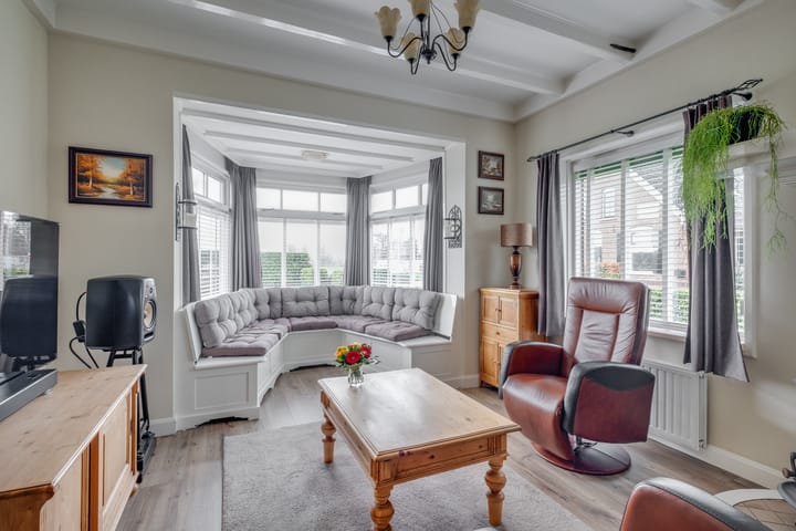 Photo 4 of Overweg 2