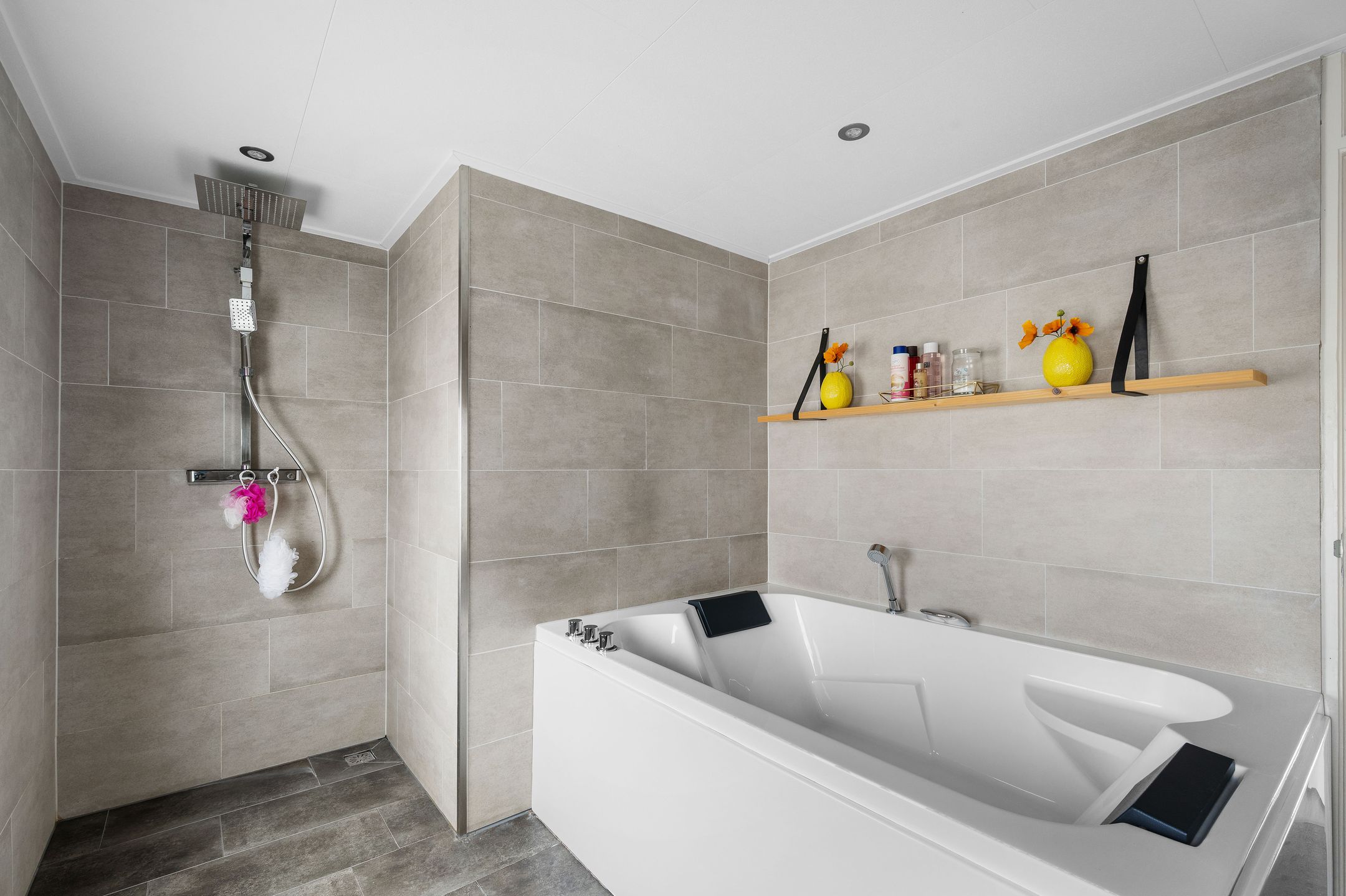 Foto 33 van Scholtenskanaal OZ 18