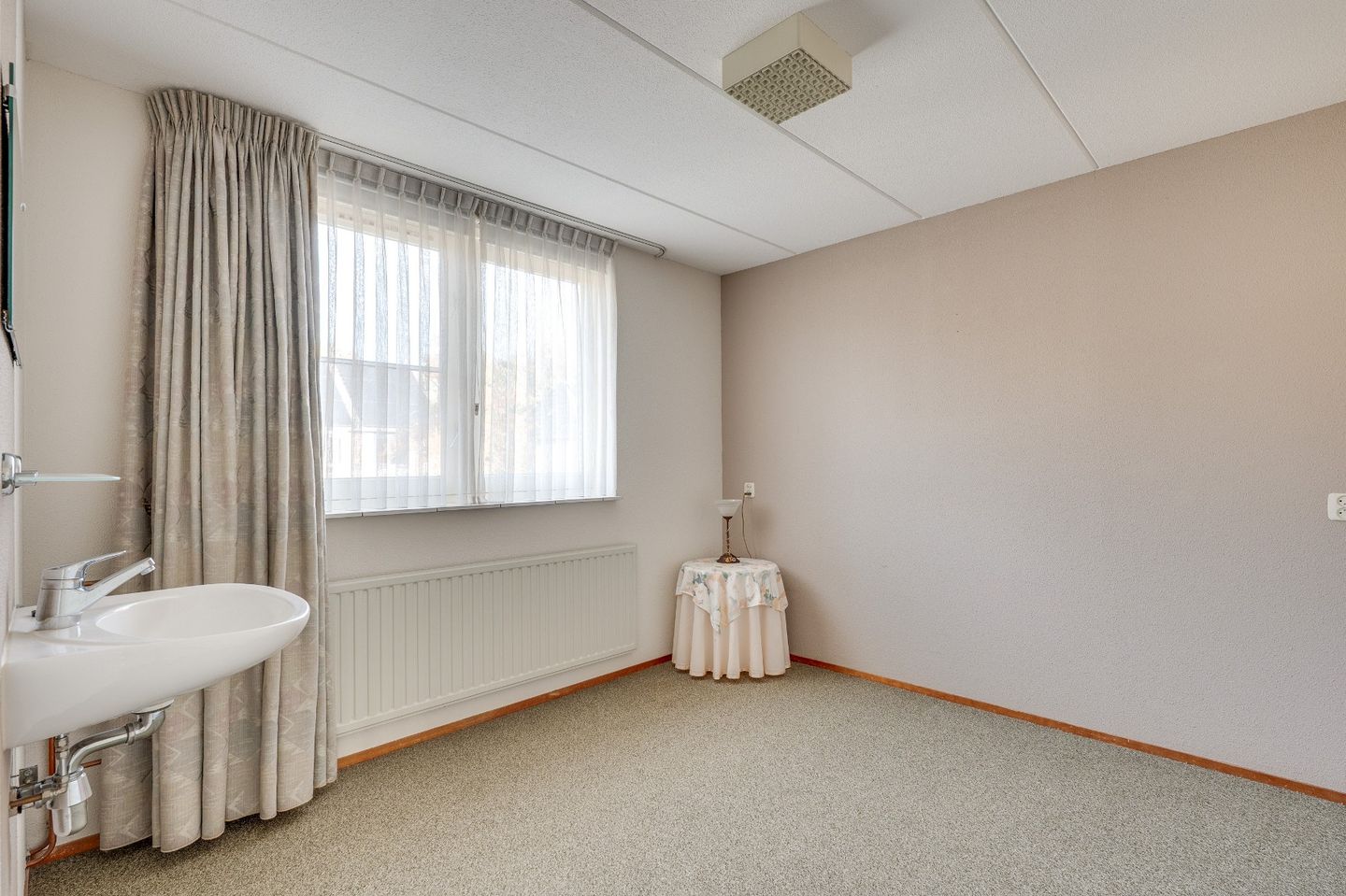 Photo 25 of Rhônelaan 11